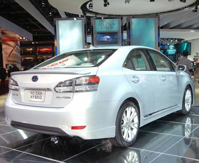 Топ-10 самых уродливых автомобилей 2011 года