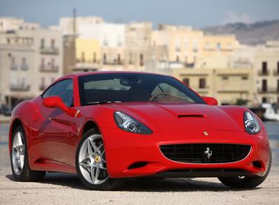 Топ-10 самых уродливых автомобилей 2011 года