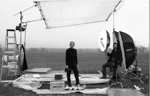 Фотограф, перед которой раздевались звезды, на грани банкротства