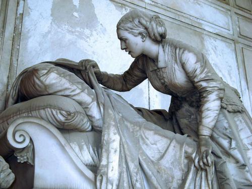 Одно из самых помпезных кладбищ мира