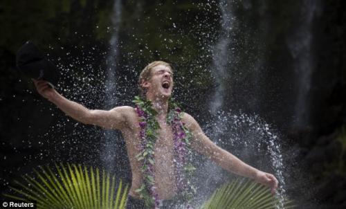 Англичанин исполнил смертельный прыжок с 27-метровой  высоты