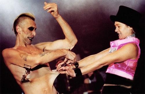 Мистер «Эластик»  внушает ужас