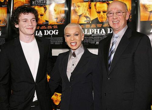 Молодые звезды, которые трагически ушли из жизни на взлете карьеры