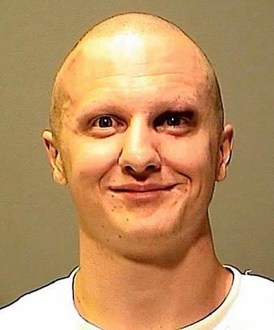 Улыбки самых знаменитых убийц мира