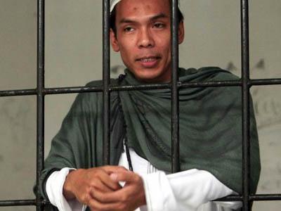 Улыбки самых знаменитых убийц мира