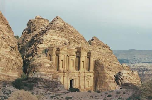 Самые удивительные города прошлого