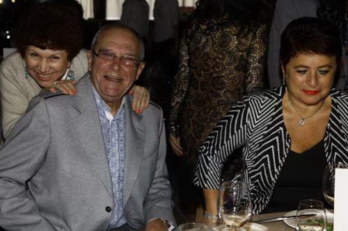 Азиза пышно отметила 25-летие творческой деятельности