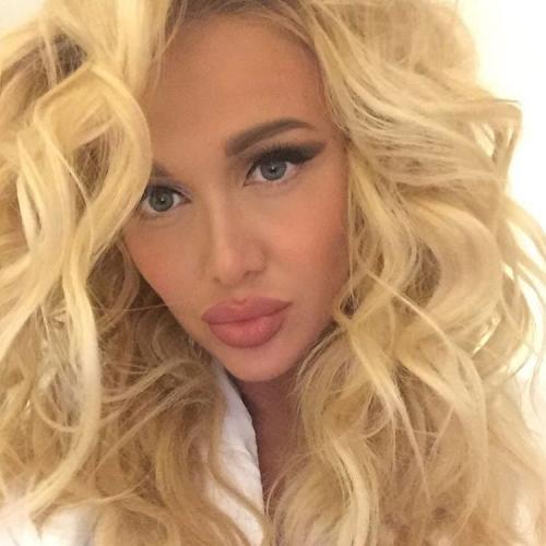 Неужели пластика? Подозрительно похорошевшие звезды