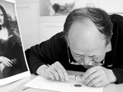 Китайский мастер рисует портреты из … волос