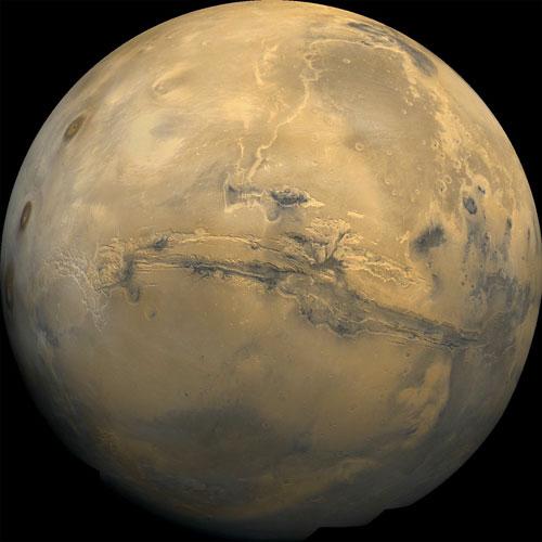 На Марсе обнаружены входы в бездонные пещеры