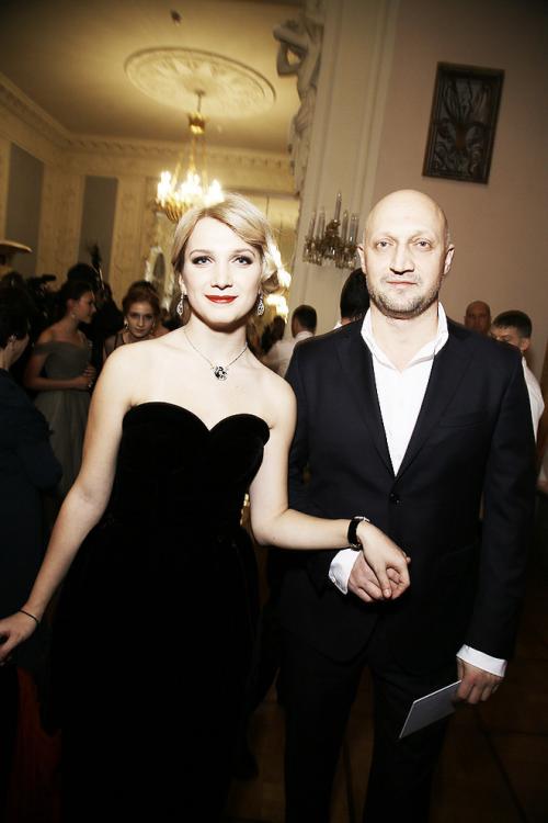 А девочки-то выросли: самые красивые дочки звёздных родителей