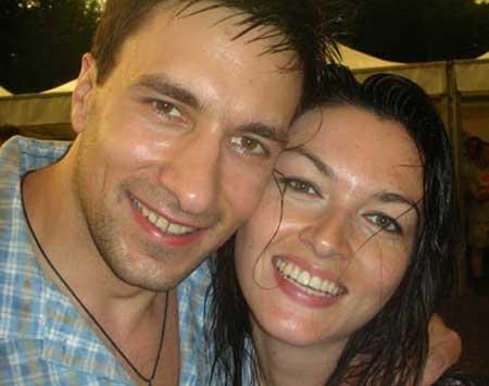 Жданов и Клочкова устроили откровенные танцы