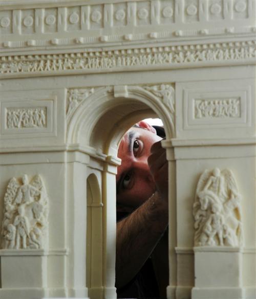 Шоколадный скульптор произвел фурор среди сладкоежек