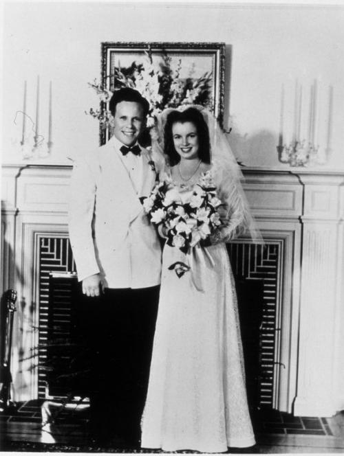 Мужчины самых красивых женщин планеты