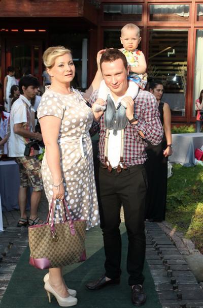 Знаменитости с детьми слетелись на сладкое