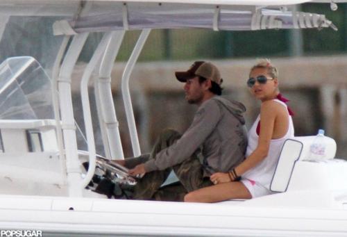 Как звезды расслабляются на яхтах, думая, что их никто не видит