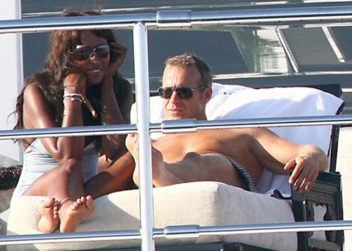 Как звезды расслабляются на яхтах, думая, что их никто не видит