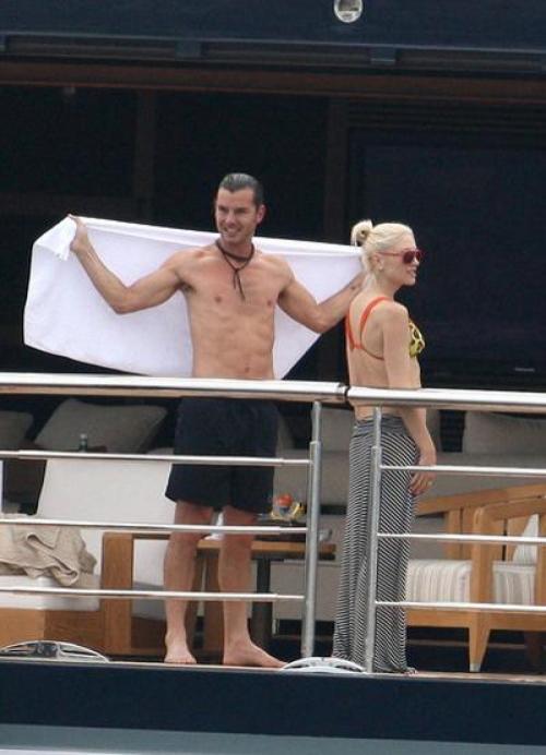 Как звезды расслабляются на яхтах, думая, что их никто не видит