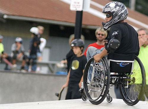 Сальто на инвалидном кресле