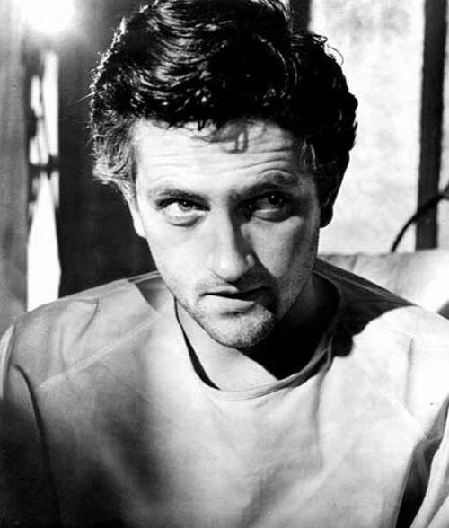 Знаменитости, которые были бомжами