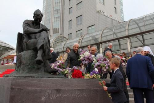 В Москве открыли памятник Дмитрию Шостаковичу