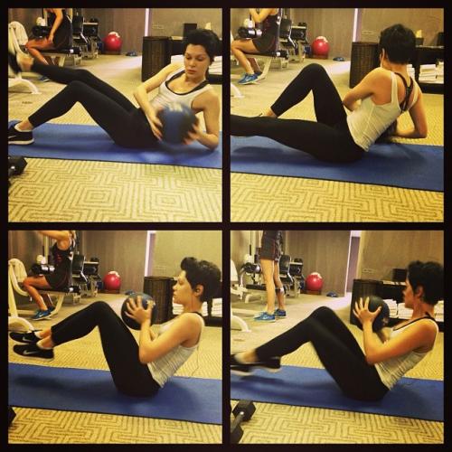 Знаменитости в спортзале