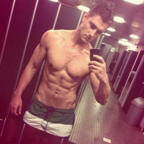 Знаменитости в спортзале