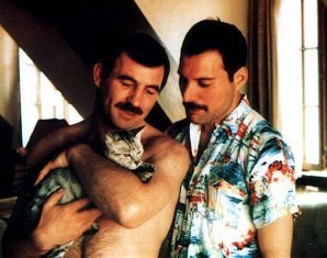 Джим Хаттон: человек, которого винили в смерти Фредди Меркьюри