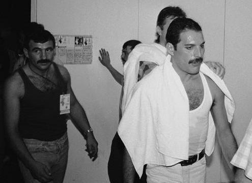 Джим Хаттон: человек, которого винили в смерти Фредди Меркьюри