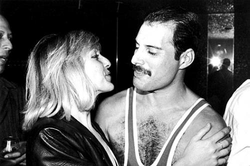 Джим Хаттон: человек, которого винили в смерти Фредди Меркьюри