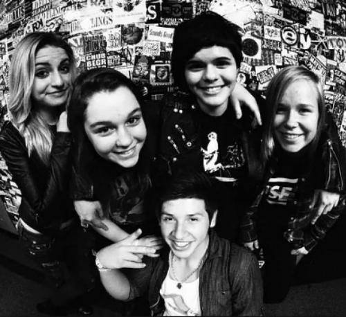 10 звезд, которые не общаются со своими детьми