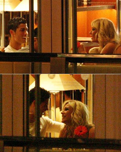 Женщины в жизни Криштиану Роналду