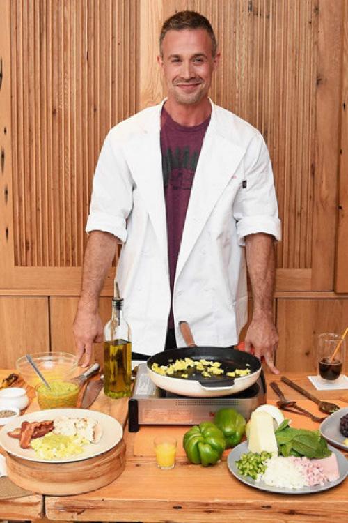 Знаменитости, оставившие шоу-бизнес ради "обычной" работы