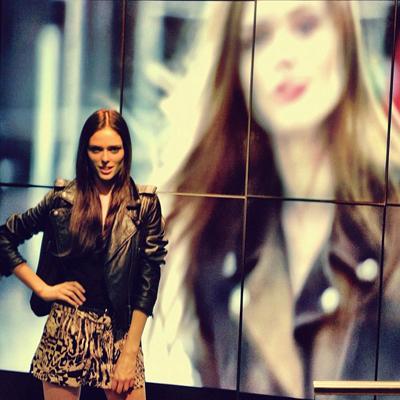 Последние фотографии звезд из Твиттеров