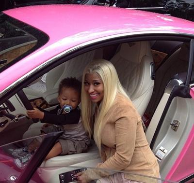 Последние фотографии звезд из Твиттеров