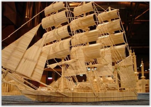 Американец строит города из зубочисток