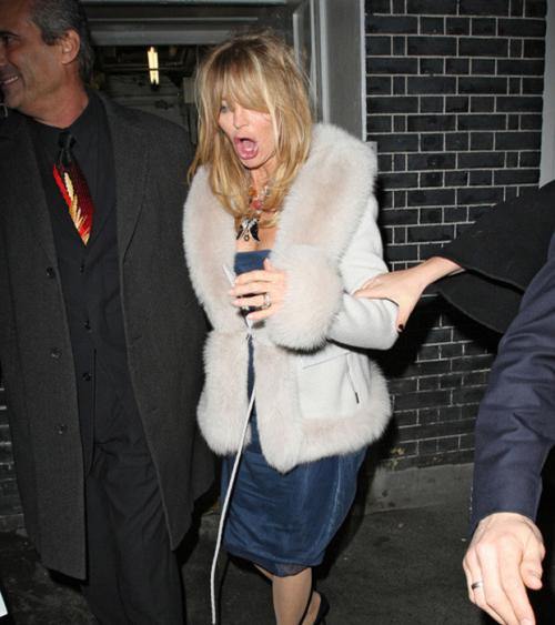 Скандальные фотографии подвыпивших звезд