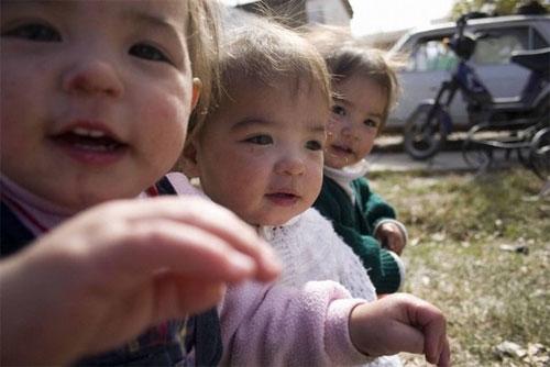 17- летняя мать- героиня воспитывает семерых детей