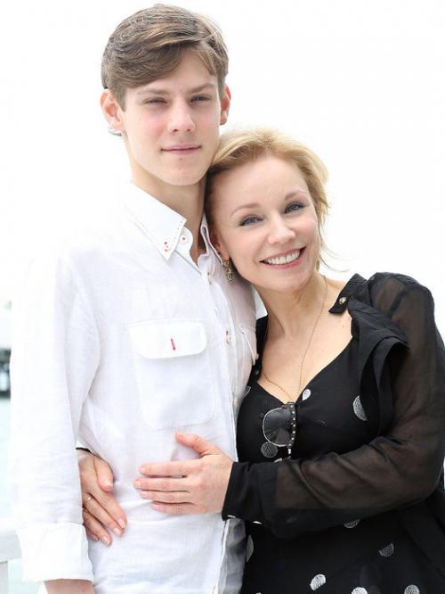 «Мамин симпотяга»: сыновья отечественных и зарубежных звезд