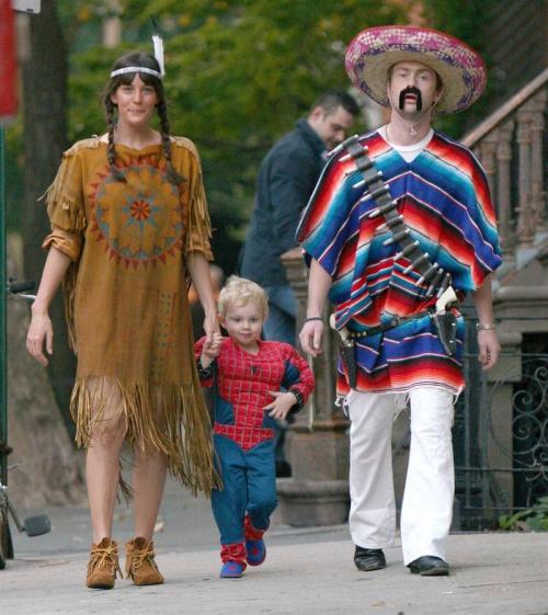 Костюмы знаменитостей на Хэллоуин