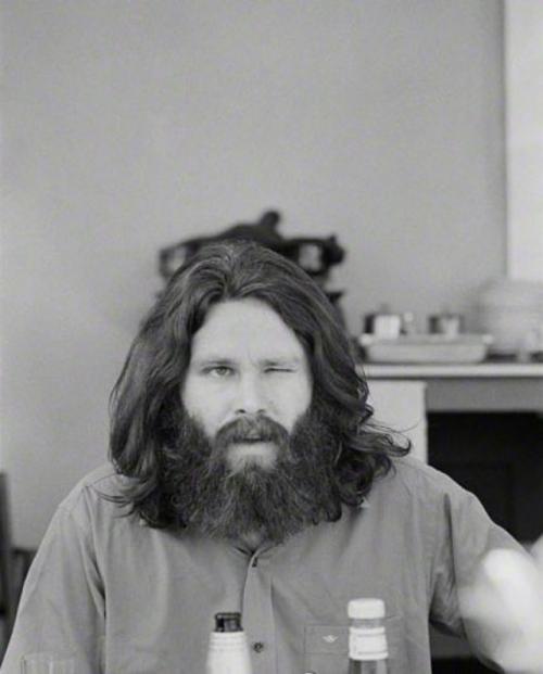 Знаменитости, смерть которых могла быть фальсификаций