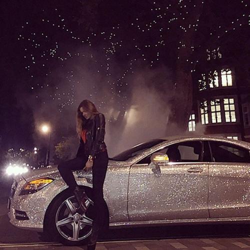 Русская на золотом Bentley и другие "мажоры" нашего времени