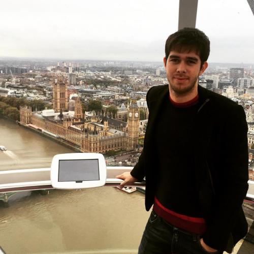 Русская на золотом Bentley и другие "мажоры" нашего времени