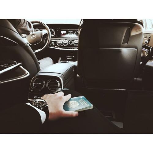 Русская на золотом Bentley и другие "мажоры" нашего времени