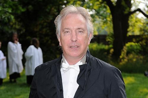 ТОП 15 некрасивых мужчин, которых мы обожаем