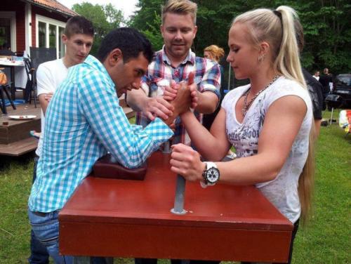 Самые красивые девушки армрестлинга — сила и грация в одном флаконе