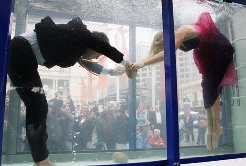 В Австралии прошёл  подводный показ мод