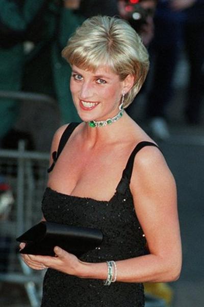 Платья Леди Ди уйдут с молотка