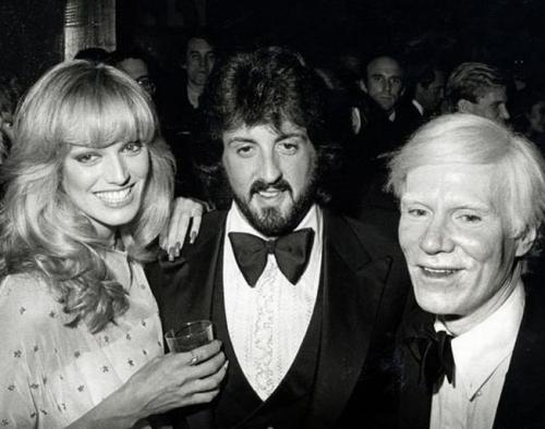 Редкие снимки знаменитостей прошлого и настоящего. Часть 5