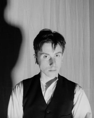 Редкие снимки знаменитостей прошлого и настоящего. Часть 5